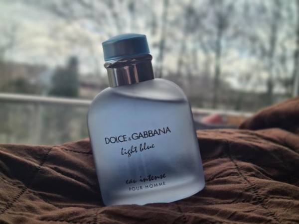 Mùi hương Dolce & Gabbana Light Blue Eau Intense Pour Homme