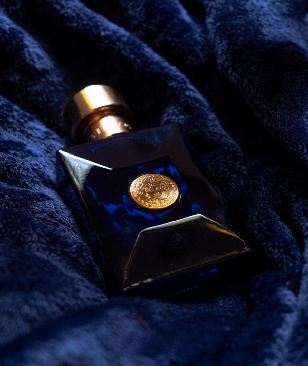 Thiết Kế Versace Pour Homme Dylan Blue