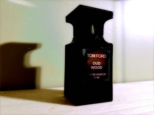 Lịch sử Tom Ford Oud Wood