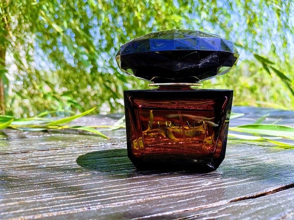 Mùi Hương nước hoa versace crystal noir