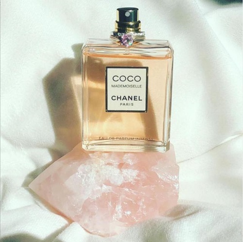 Thiết Kế chanel coco Mademoiselle intense