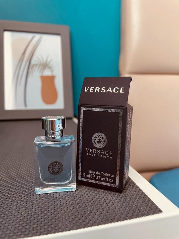Thiết Kế Của versace pour homme