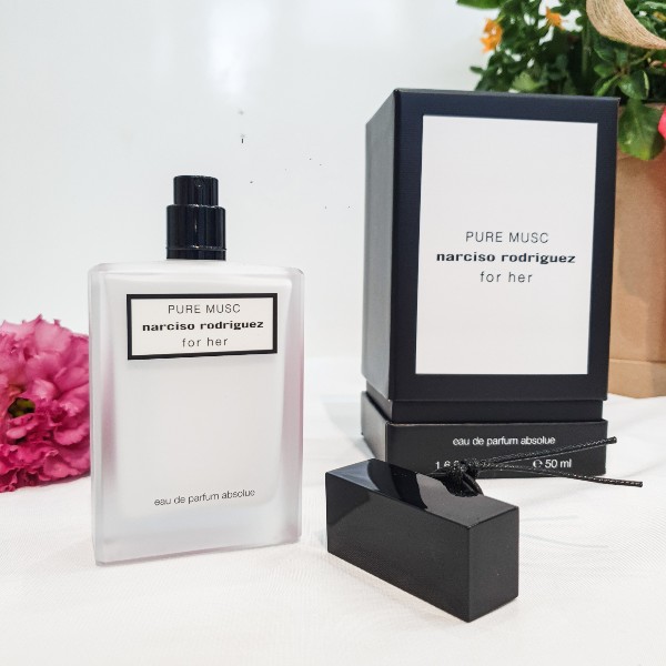 Thiết kế Narciso Rodriguez Pure Musc Absolue For Her