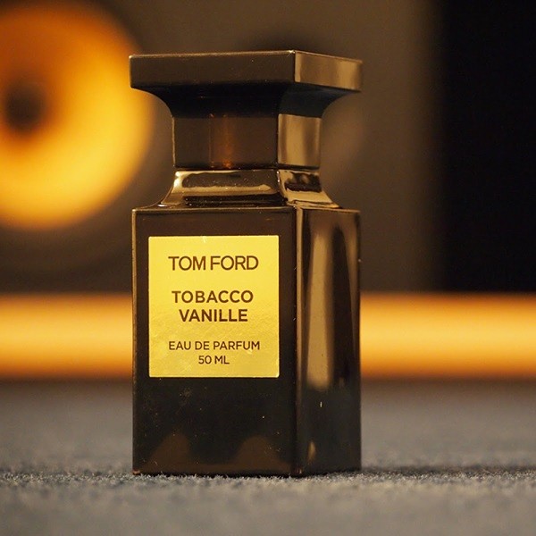 Nước hoa nam giới Tom Ford Tobacco Vanille dành cho mùa đông 