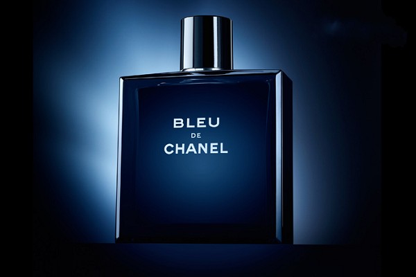 Nước hoa nam mùi nhẹ nhàng Bleu De Chanel EDT